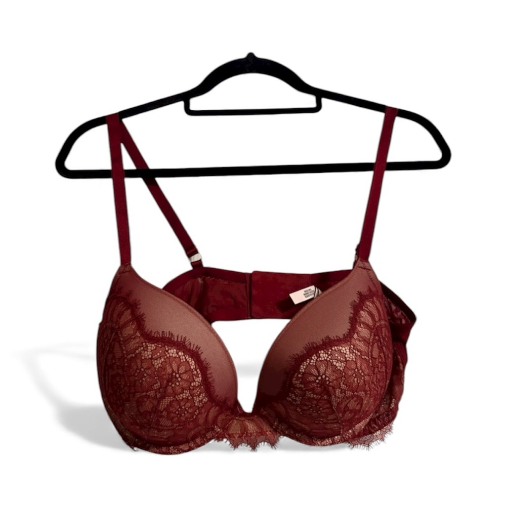 VICTORIA SECRET Dream Angel Deep Red women’s size 38D Lace Bra